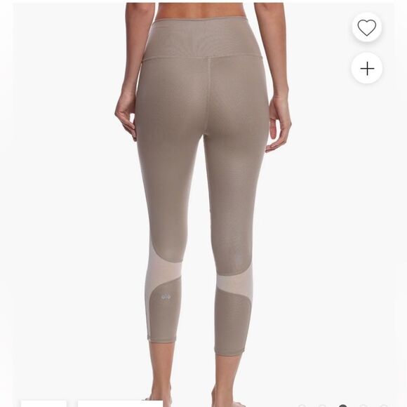 Alo Yoga Coast Capri Leggings Mesh Gray Women’s Small Cropped Athleticwear - Picture 10 of 13